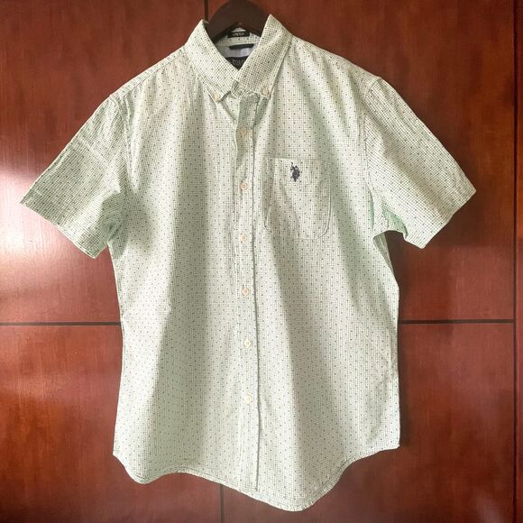 U.S. Polo Assn. Men's Short Sleeve Stretch Buttondown Shirt Size M - Picture 2 of 9